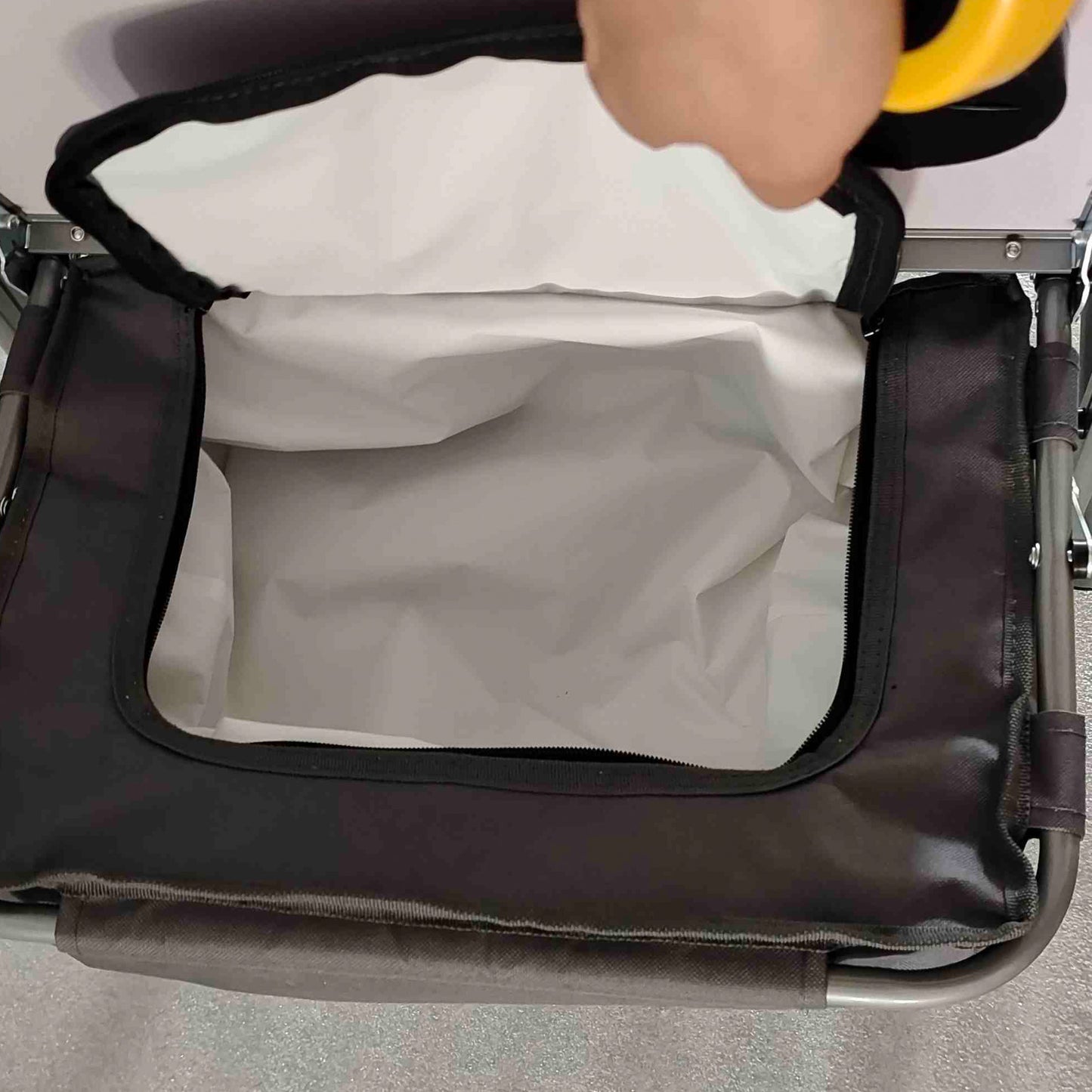 Outsunny Folding Aluminium Camping Chair, with Cooler Bag Table
